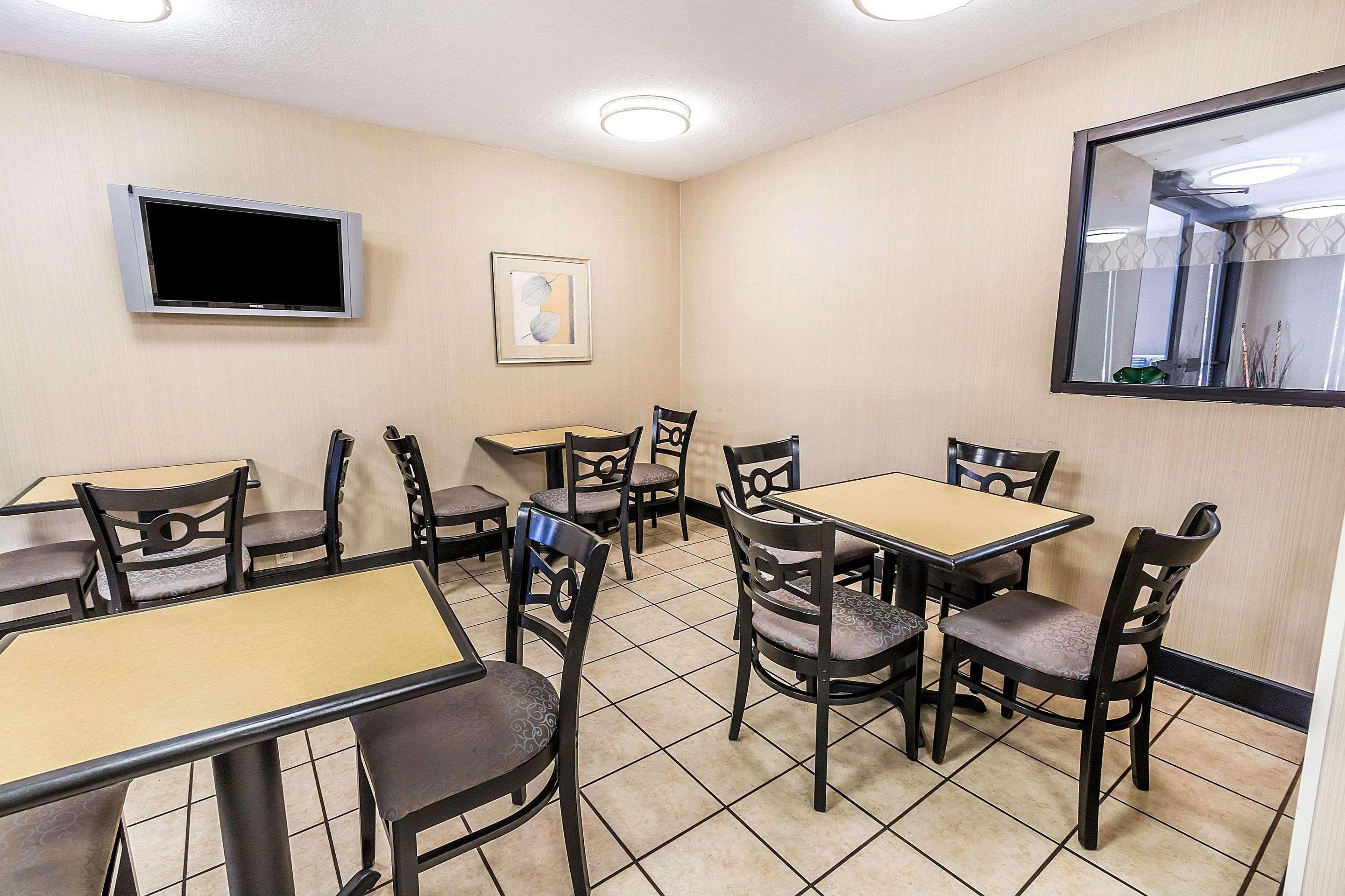 Quality Inn Savannah I-95 Екстер'єр фото