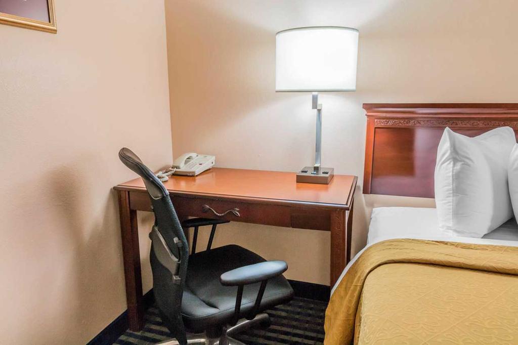 Quality Inn Savannah I-95 Екстер'єр фото